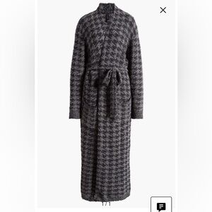 SKIMS Houndstooth Knit Wrap Robe in Charcoal